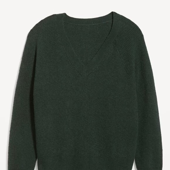 Old Navy SoSoft Crew-Neck Sweater for Women Dark Bottle in Medium - Picture 1 of 2